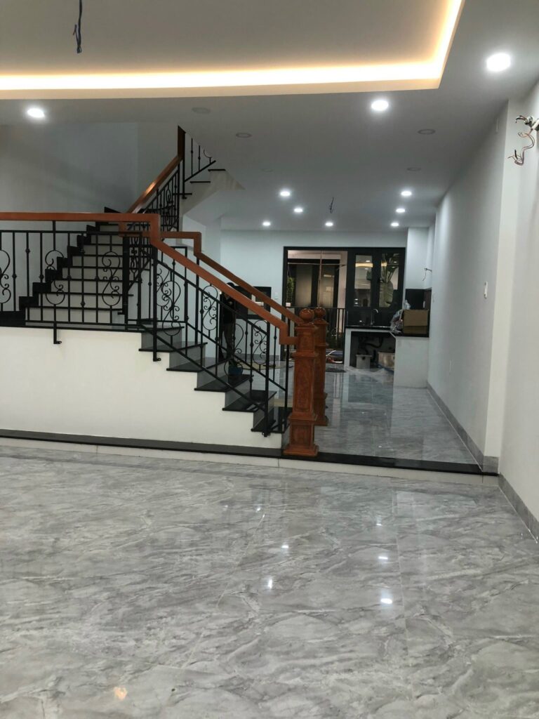 Cho thue nha pho dong tang long 11 min