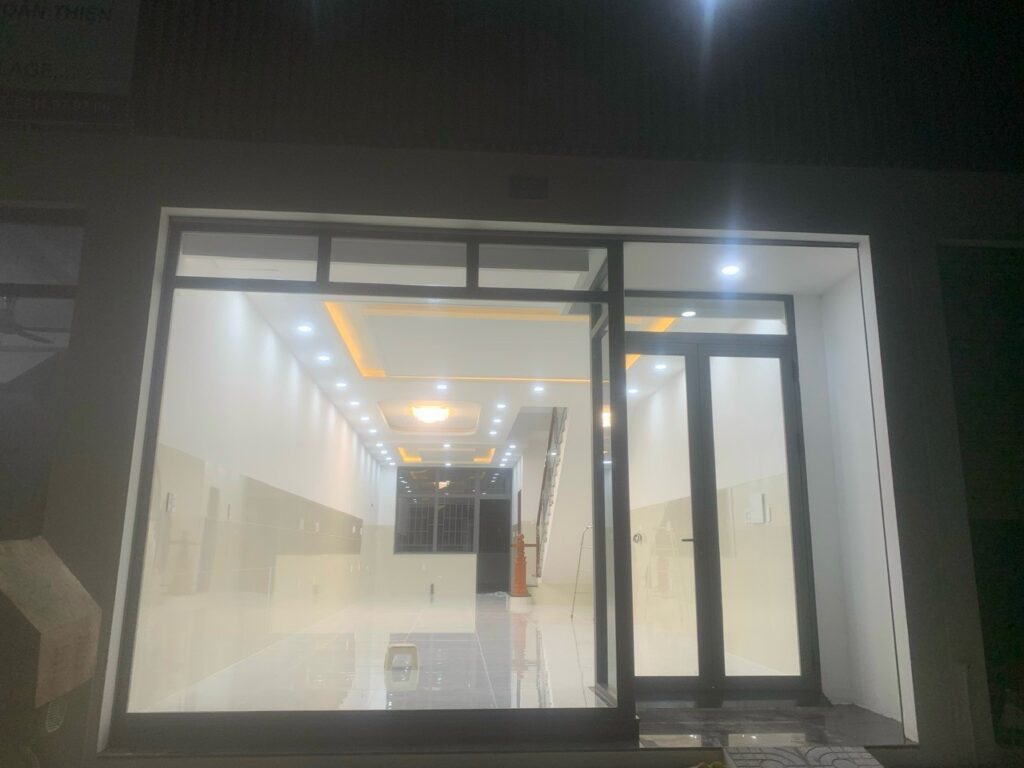 Shophouse 5x25m 3