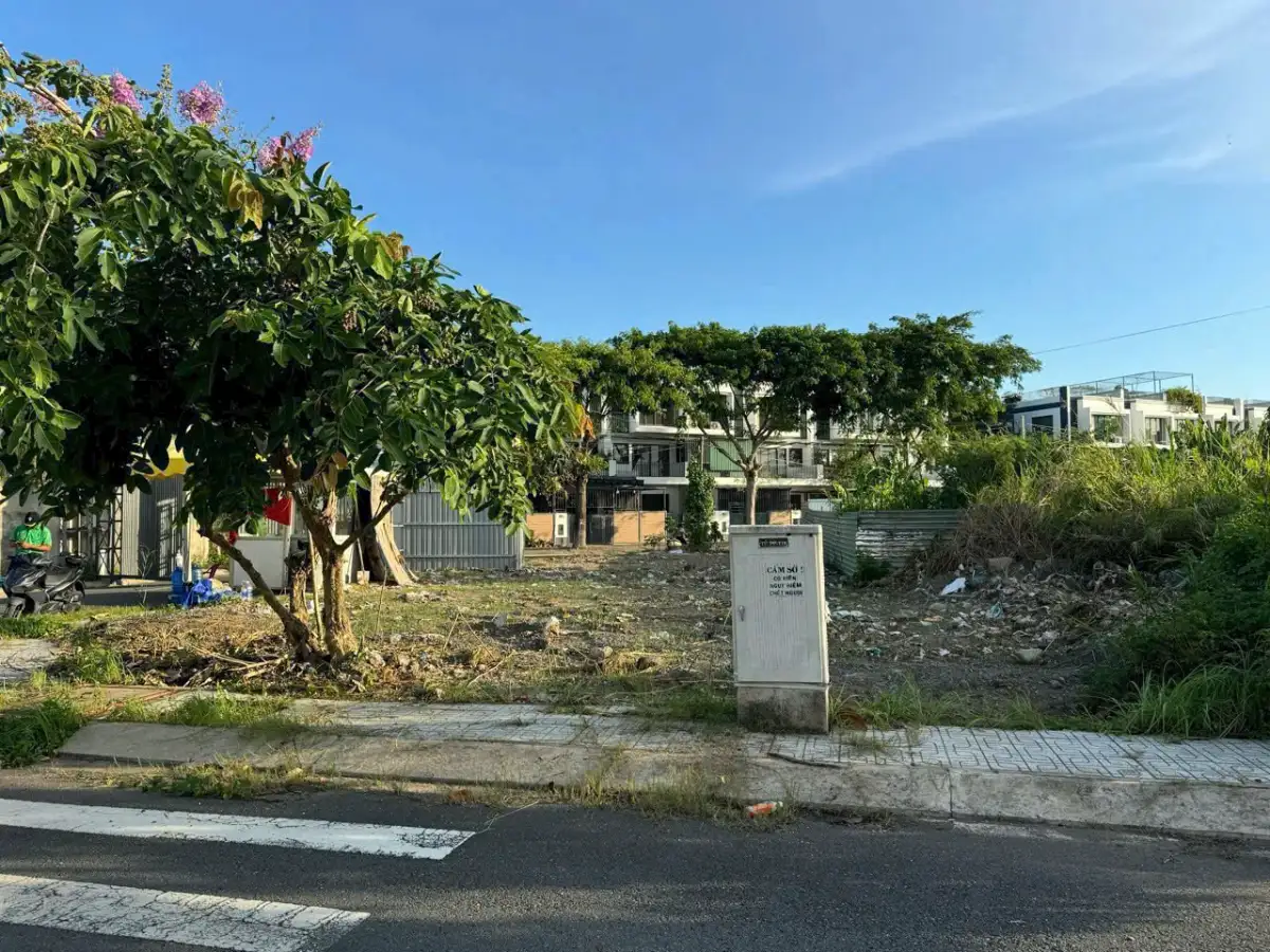 Bán đất Nền Sổ Đỏ Thổ Cư Giáp Đông Tăng Long Q9