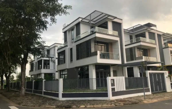 Góc Biệt Thự Đông Tăng Long Khu Ba Son Hưng Lộc 8×20