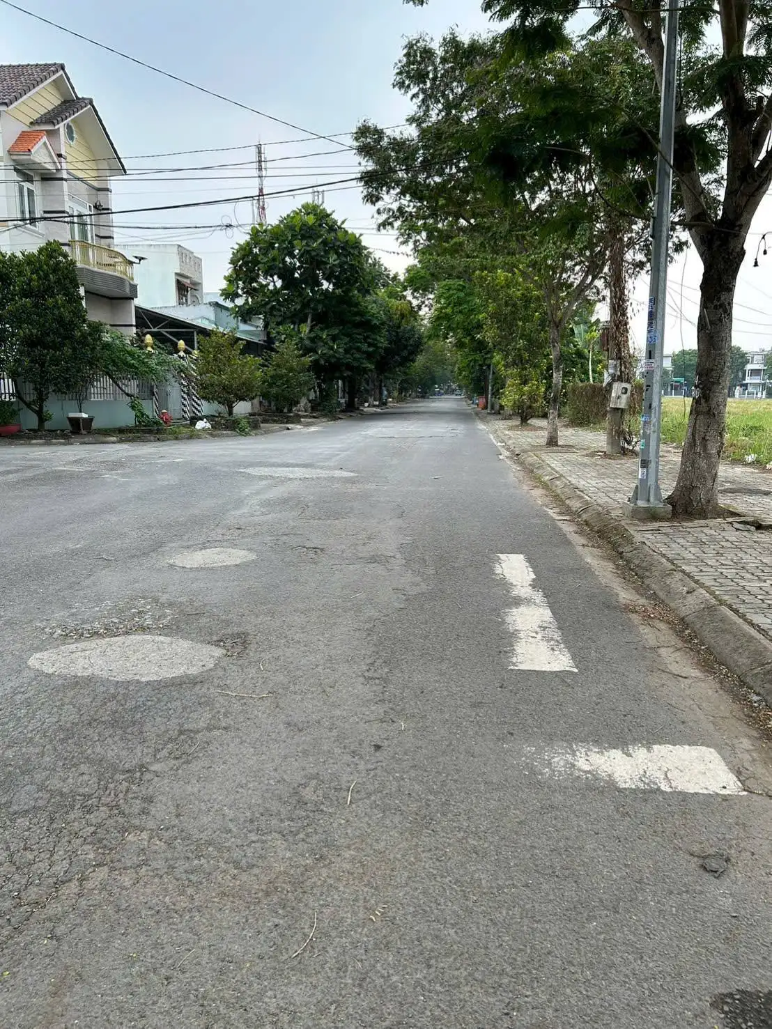 Bán Lô Đất Mặt Tiền A4 Khu ĐT Đông Tăng long Quận 9