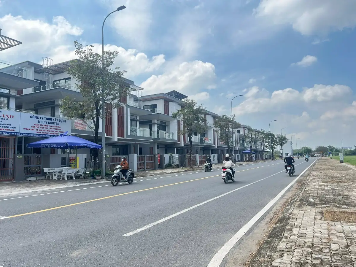 Cho Thuê Biệt thự Song Lập Đông Tăng Long Nhà Mới Hoàn Thiện